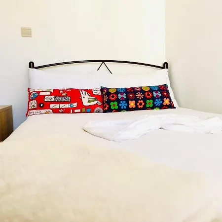 Helen's Beach House * סקאלה פוטאמיאס